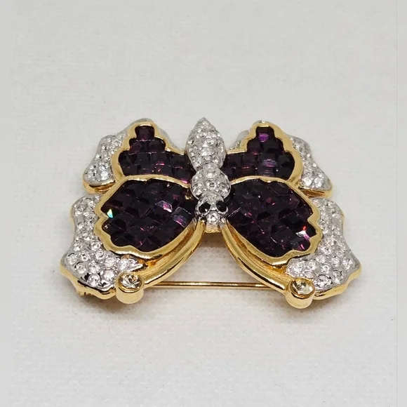 Purple Rhinestone Butterfly Brooch Gold Tone Crystal Statement Pin - Picture 5 of 10